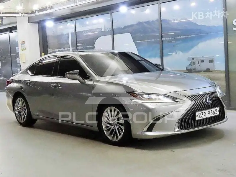 2019 Lexus ES