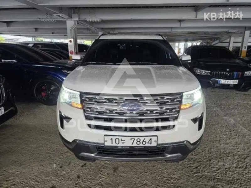 2019 Ford Explorer