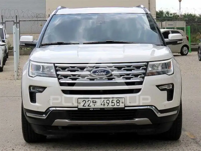 2019 Ford Explorer