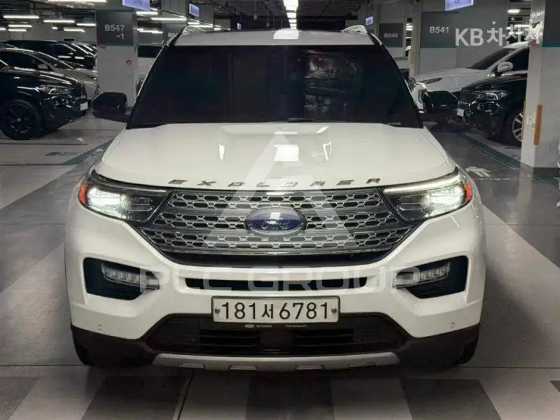 2019 Ford Explorer