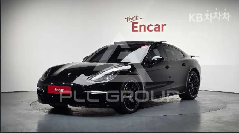 2019 Porsche Panamera