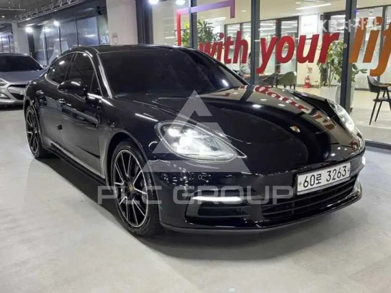 2019 Porsche Panamera