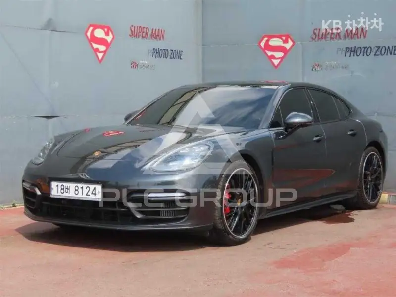 2019 Porsche Panamera