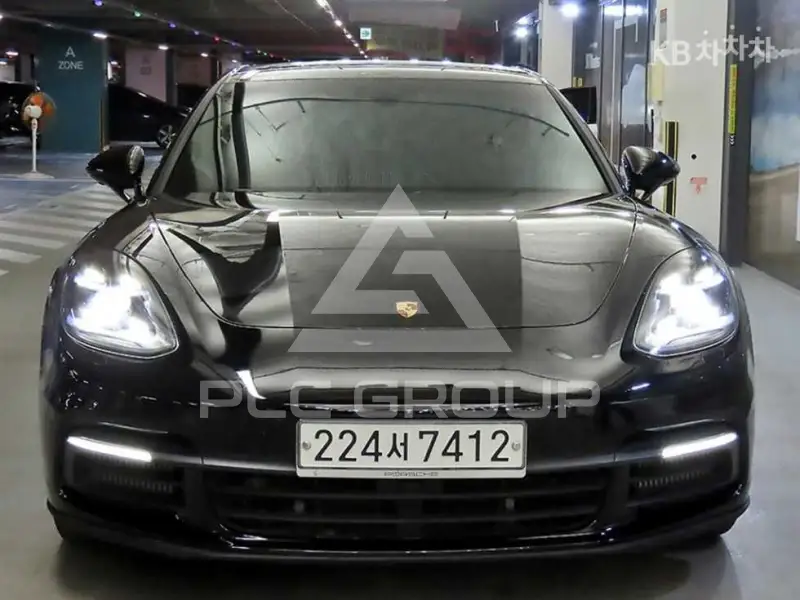 2019 Porsche Panamera