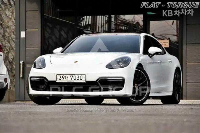 2019 Porsche Panamera