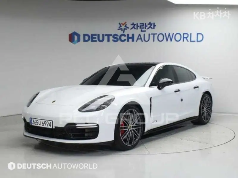 2019 Porsche Panamera