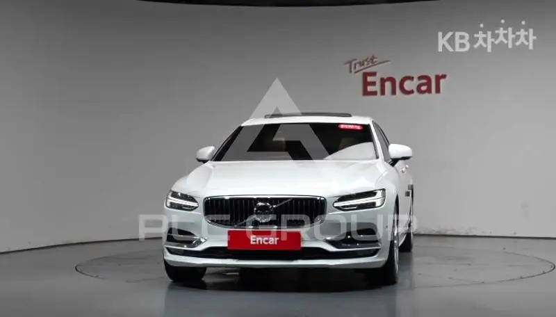 2019 Volvo S90