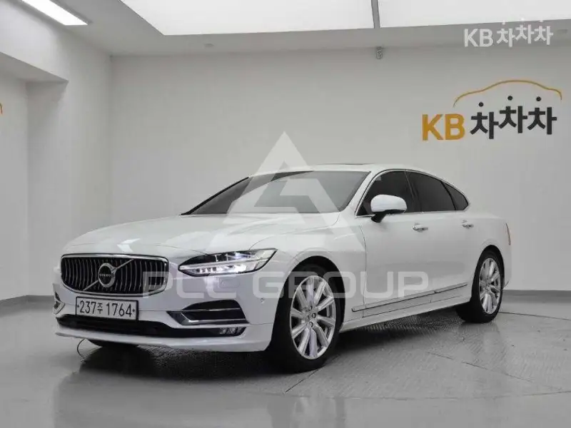 2019 Volvo S90