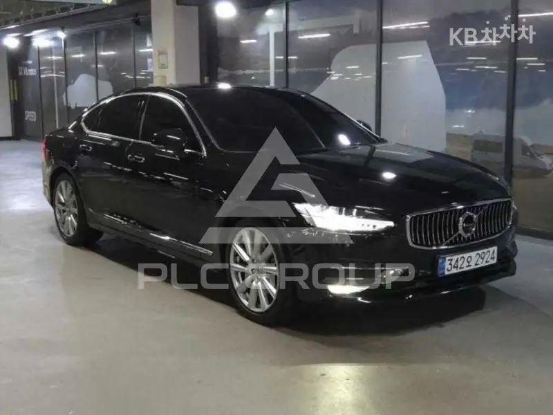 2019 Volvo S90