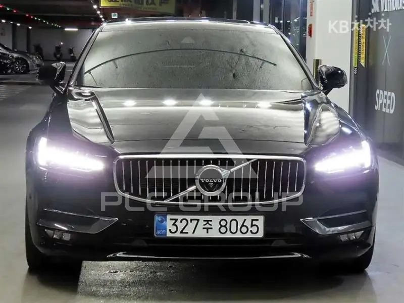 2019 Volvo S90