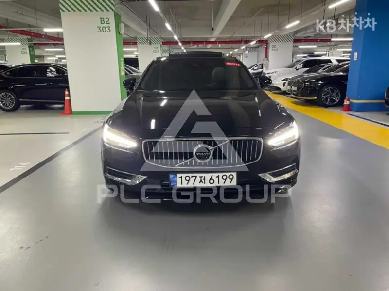 2019 Volvo S90