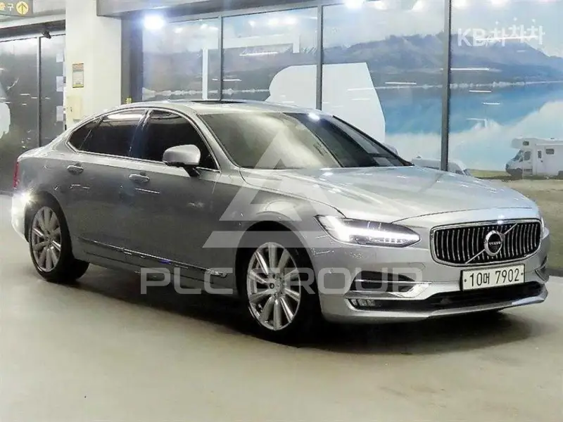 2019 Volvo S90
