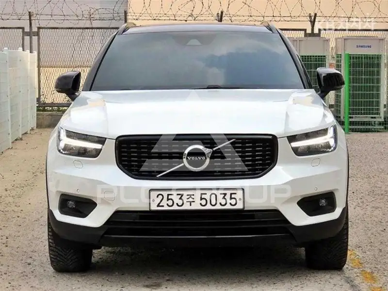 2019 Volvo XC40