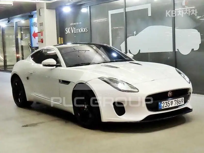 2019 Jaguar F-TYPE