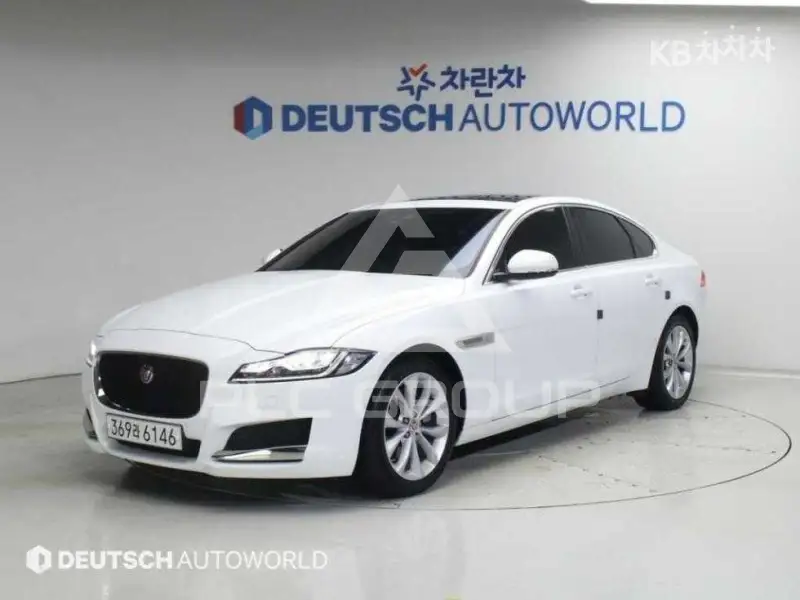 2019 Jaguar XF