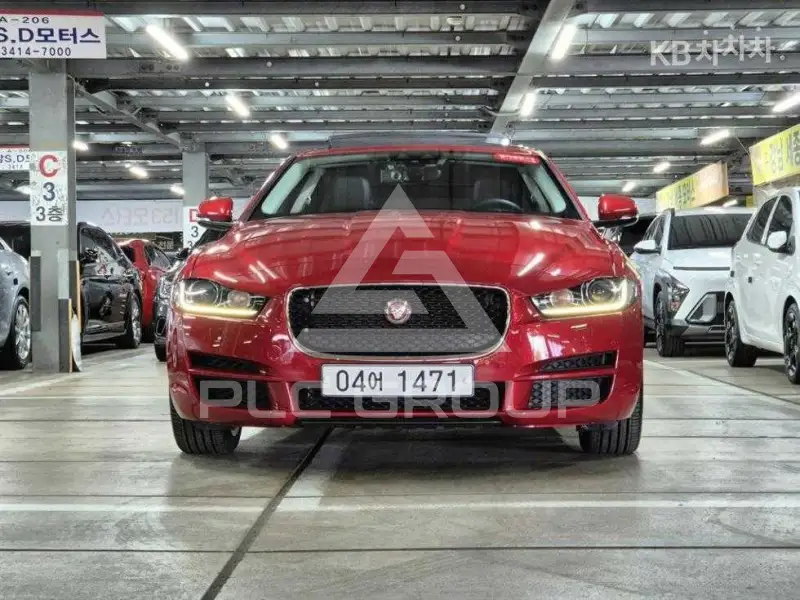 2019 Jaguar XE