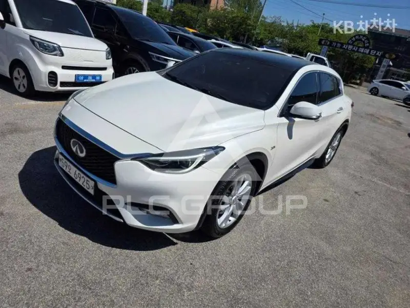 2019 Infinity Q