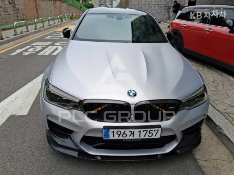 2020 BMW M1