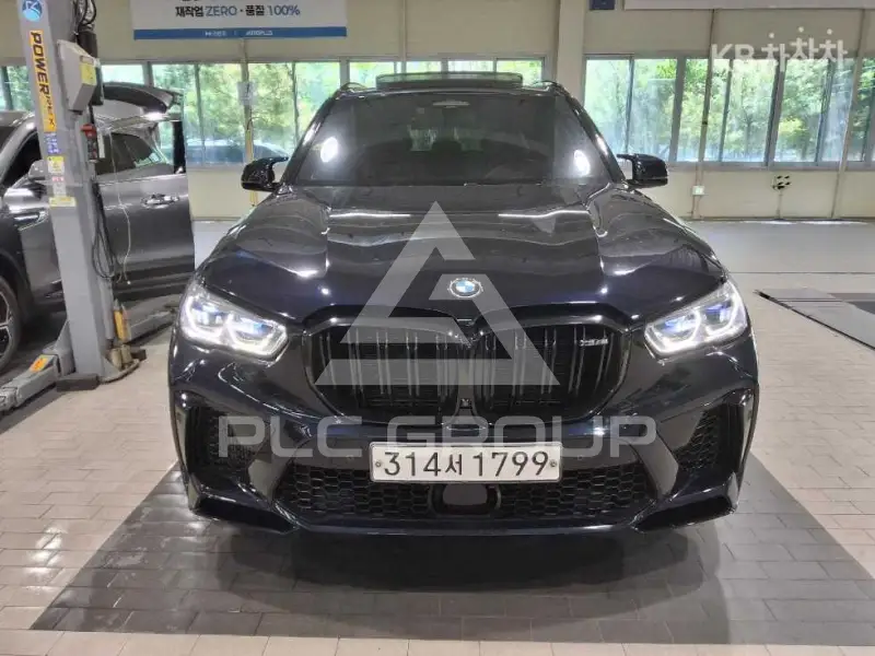 2020 BMW M1