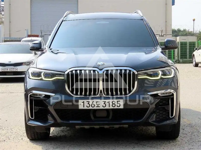 2020 BMW X7