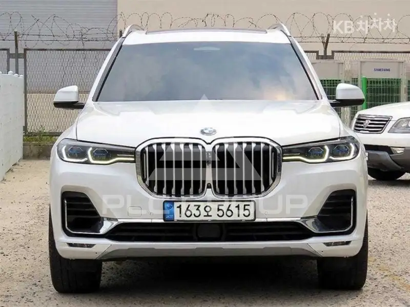 2020 BMW X7