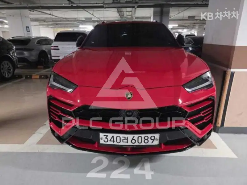 2020 Lamborghini Urus