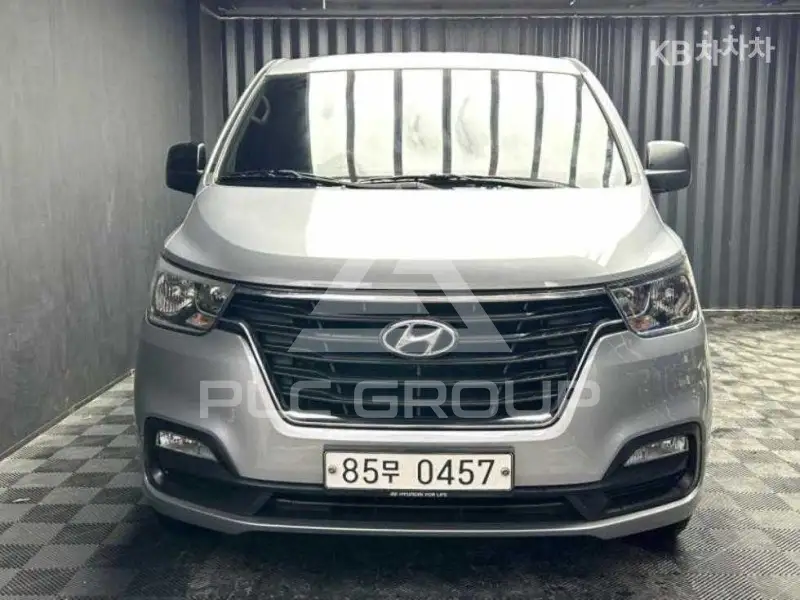 2020 Hyundai Starex