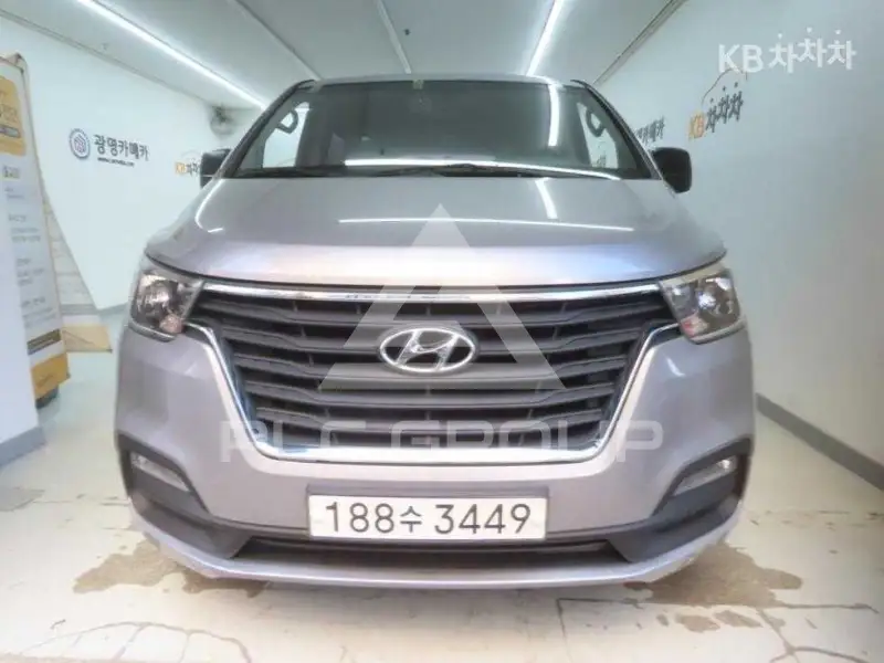 2020 Hyundai Starex