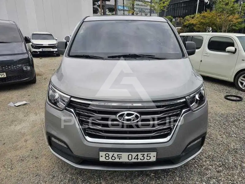 2020 Hyundai Starex