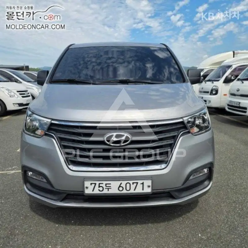 2020 Hyundai Starex