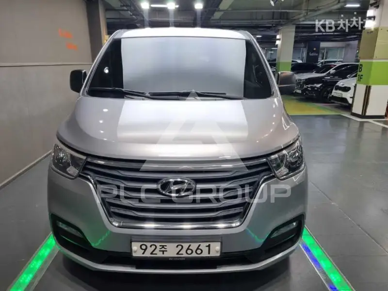 2020 Hyundai Starex
