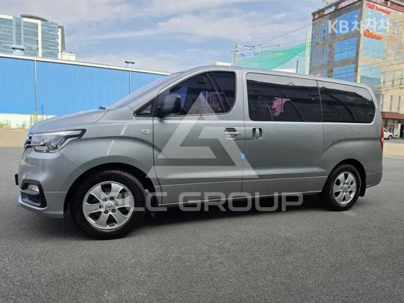 2020 Hyundai Starex