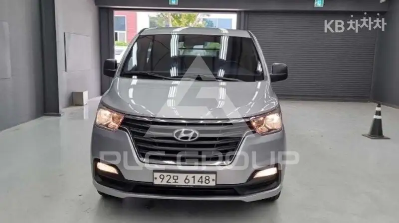 2020 Hyundai Starex