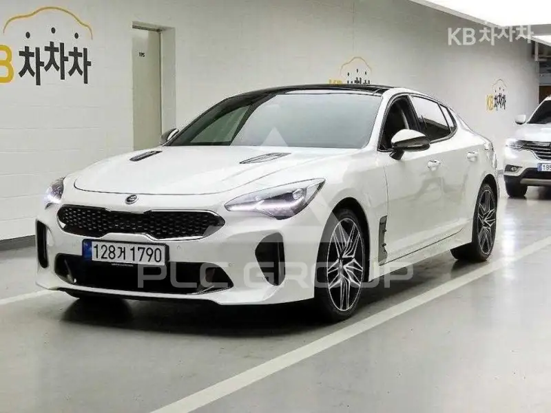 2020 KIA Stinger