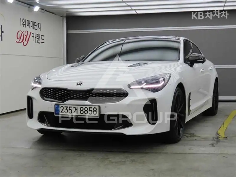 2020 KIA Stinger