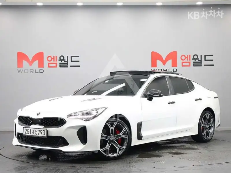 2020 KIA Stinger