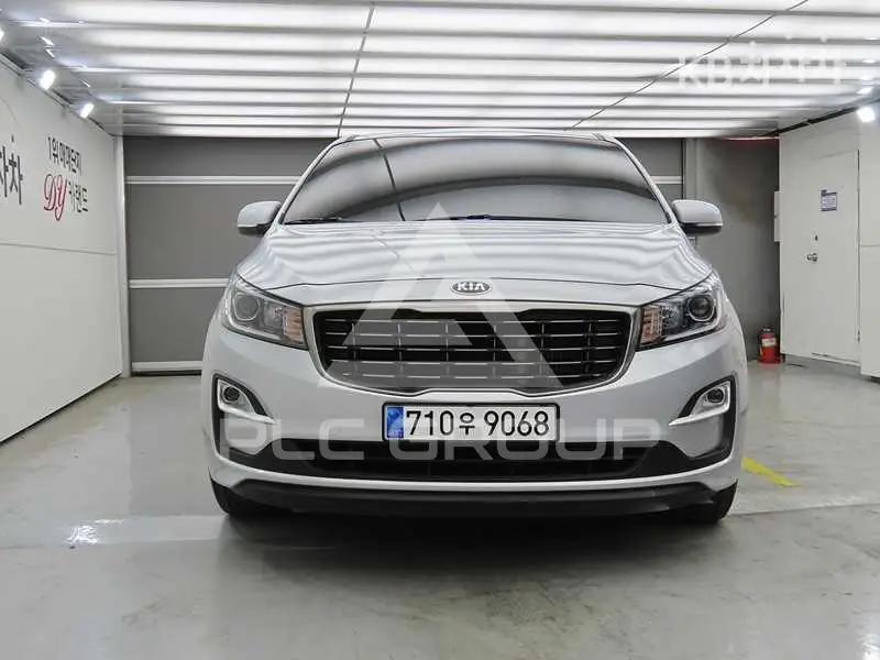 2020 KIA Carnival