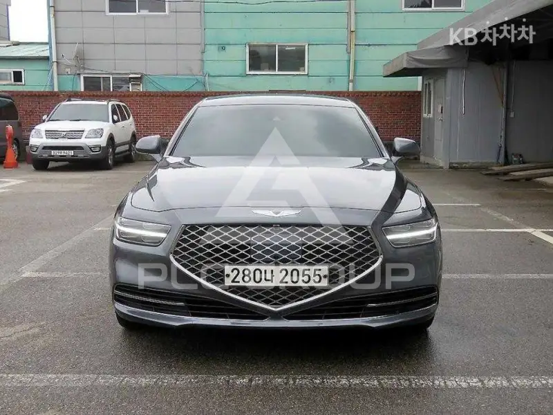 2020 Genesis G90