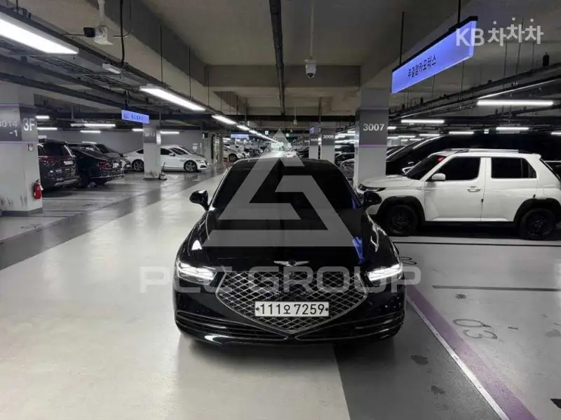 2020 Genesis G90