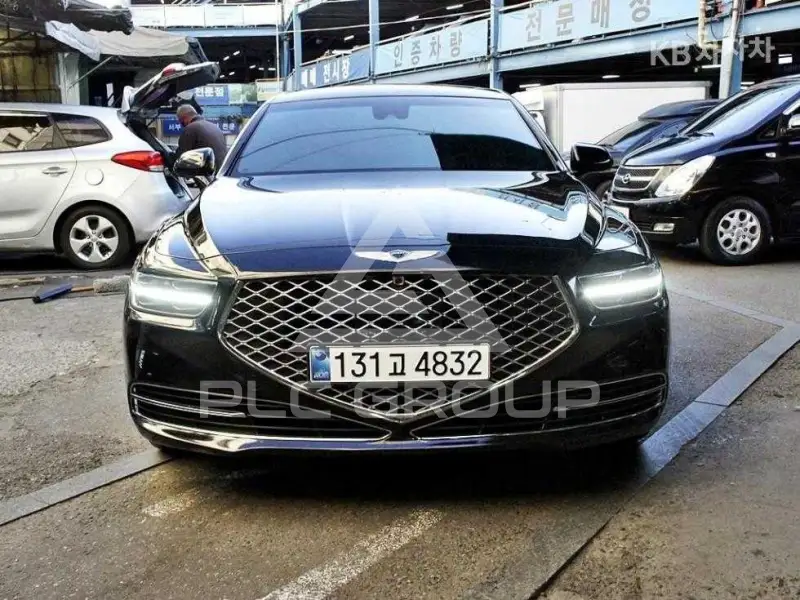 2020 Genesis G90
