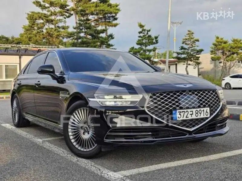 2020 Genesis G90