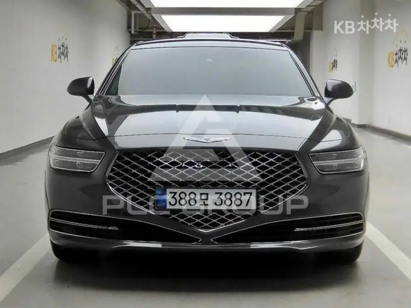 2020 Genesis G90