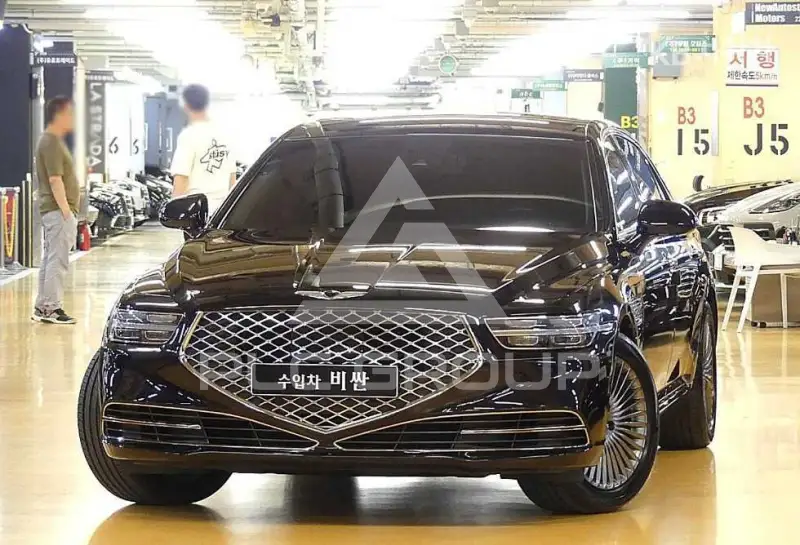 2020 Genesis G90
