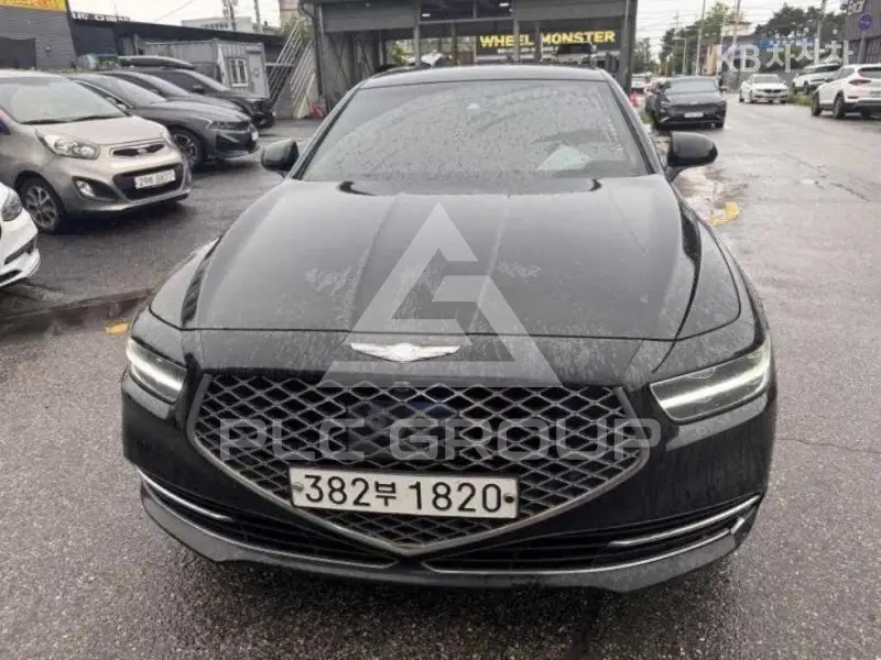 2020 Genesis G90