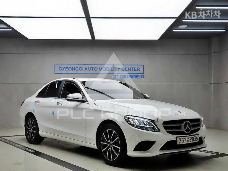 2020 Mercedes Benz C-Class