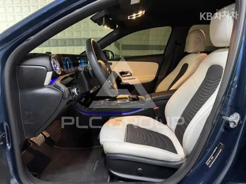 2020 Mercedes Benz A