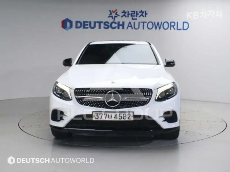 2020 Mercedes Benz GLC-Class