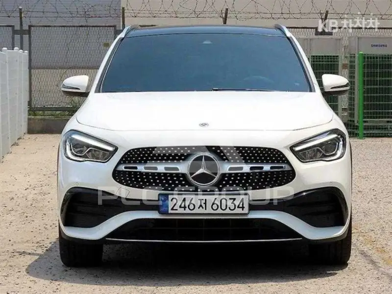 2020 Mercedes Benz GLA-Class