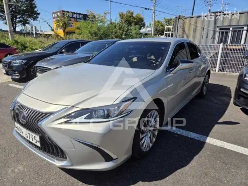 2020 Lexus ES