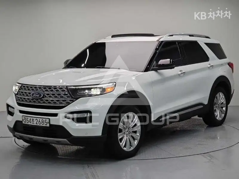 2020 Ford Explorer